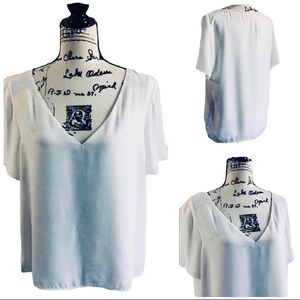 Leyden - V-Neck Semi Sheer Short Sleeve Blouse - NWOT - Large